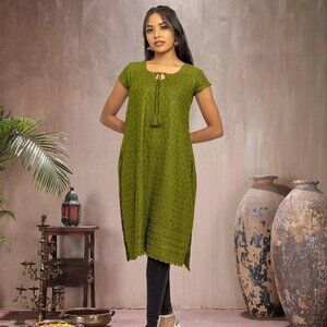 Green Kurta with Elegant Chikankari | Muvvas Boutique